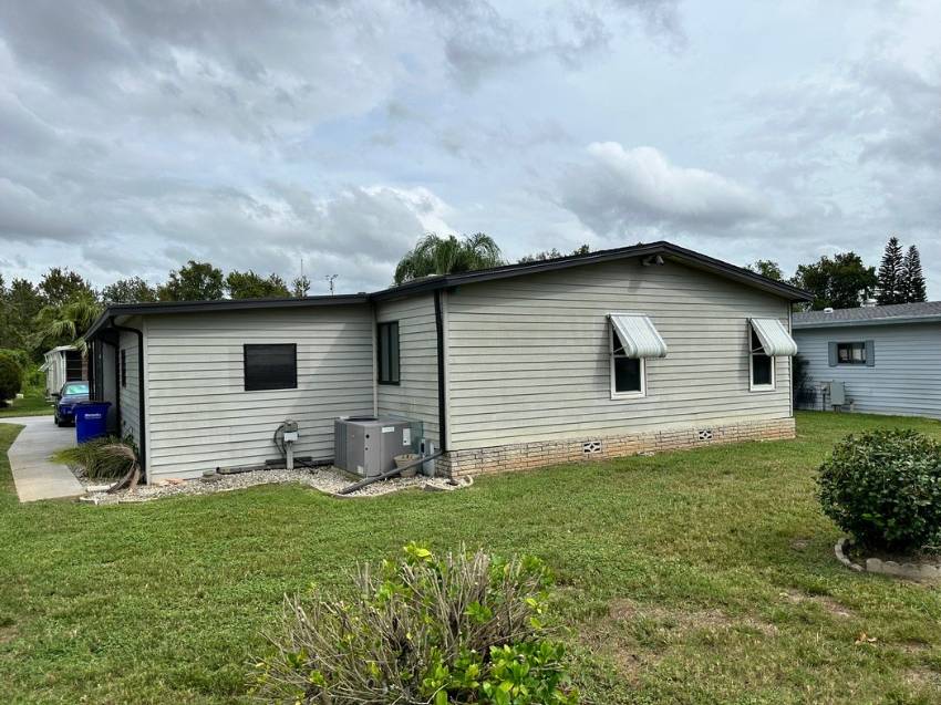 647 Century Lane a Winter Haven, FL Mobile or Manufactured Home for Sale